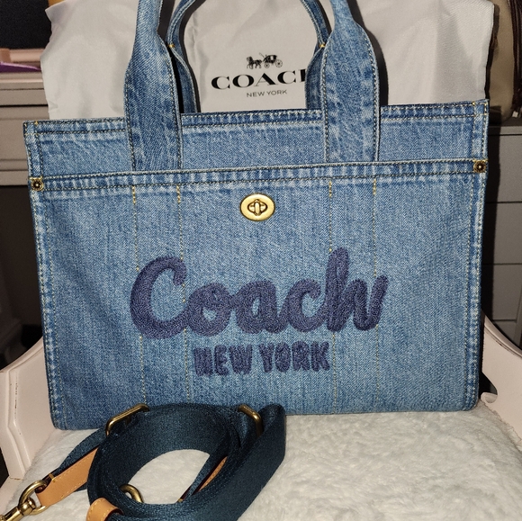 Coach denim bag with pouch - Picture 3 of 13